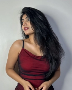 Hot Mumbai Call Girl Service Night Life